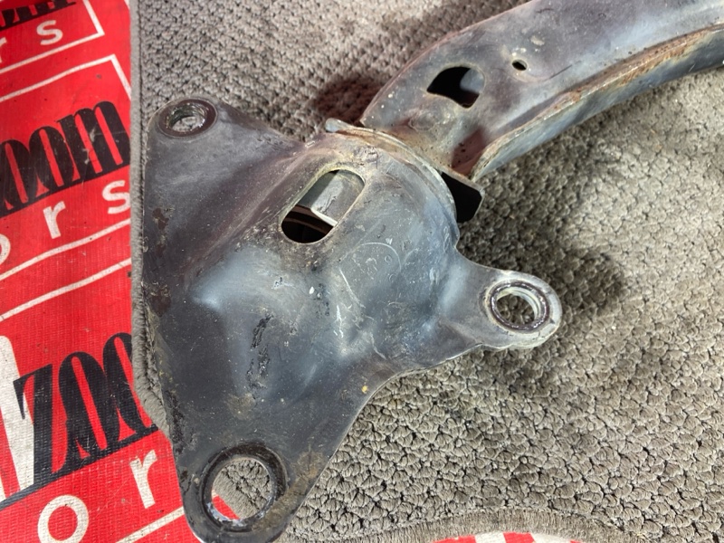 Рычаг подвески нижний, 1900 рублей, Солонцы