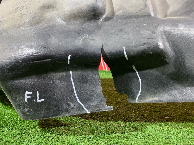 Подкрылок, 4500 рублей, Красноярск