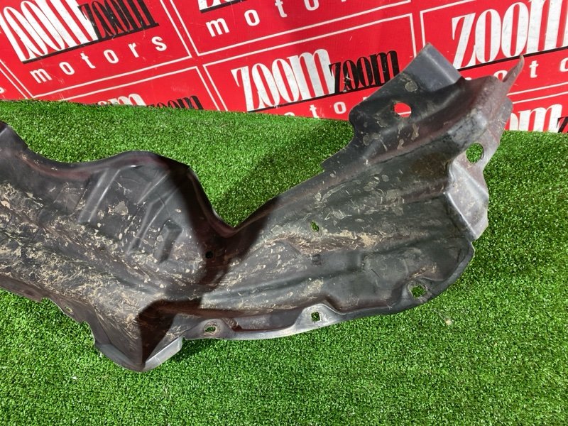 Подкрылок, 1900 рублей, Красноярск