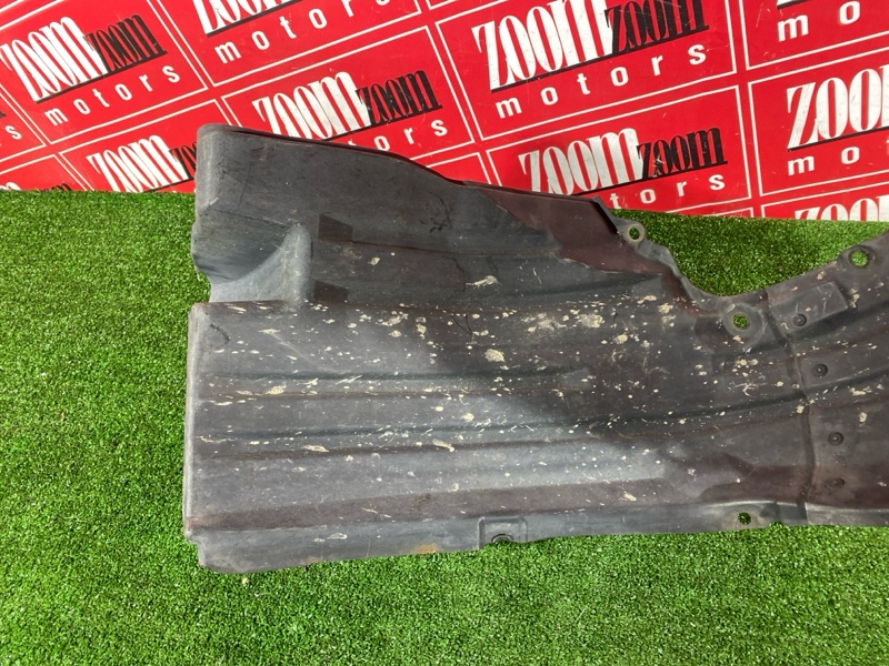 Подкрылок, 6700 рублей, Красноярск