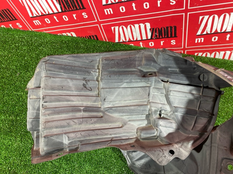 Подкрылок, 600 рублей, Красноярск