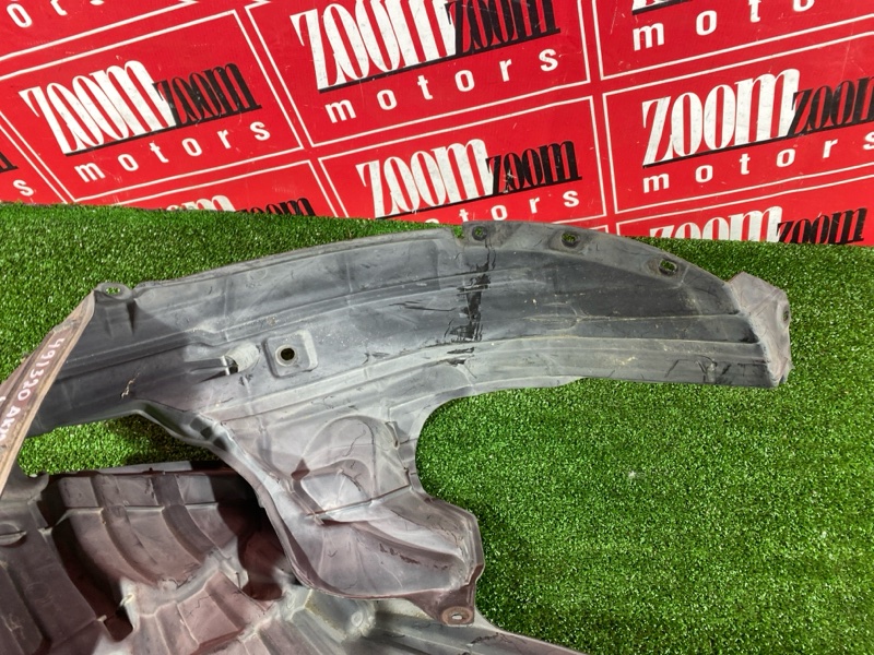 Подкрылок, 600 рублей, Красноярск