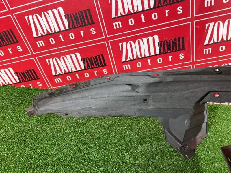 Подкрылок, 1200 рублей, Красноярск