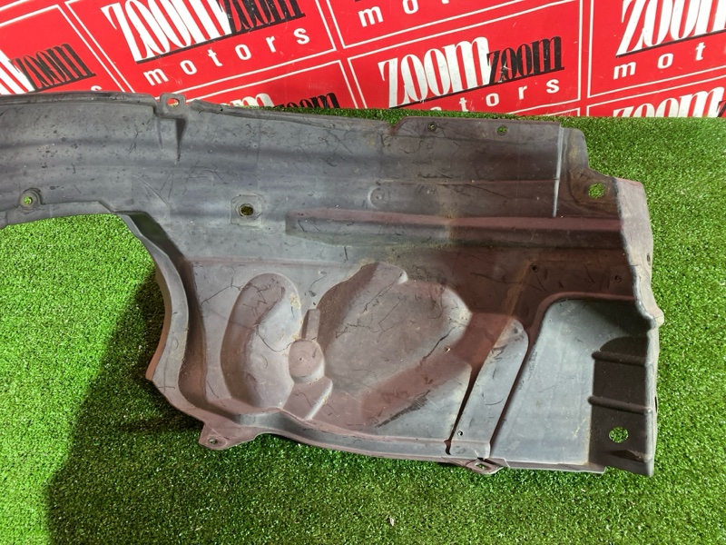 Подкрылок, 1500 рублей, Красноярск