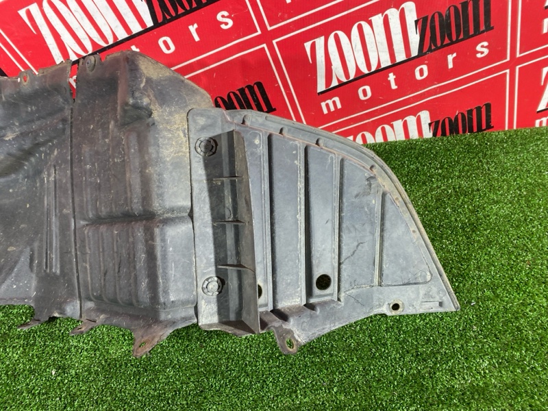 Подкрылок, 1500 рублей, Красноярск