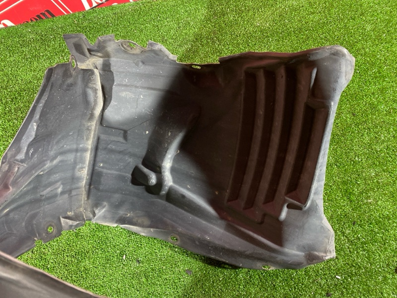 Подкрылок, 2400 рублей, Красноярск