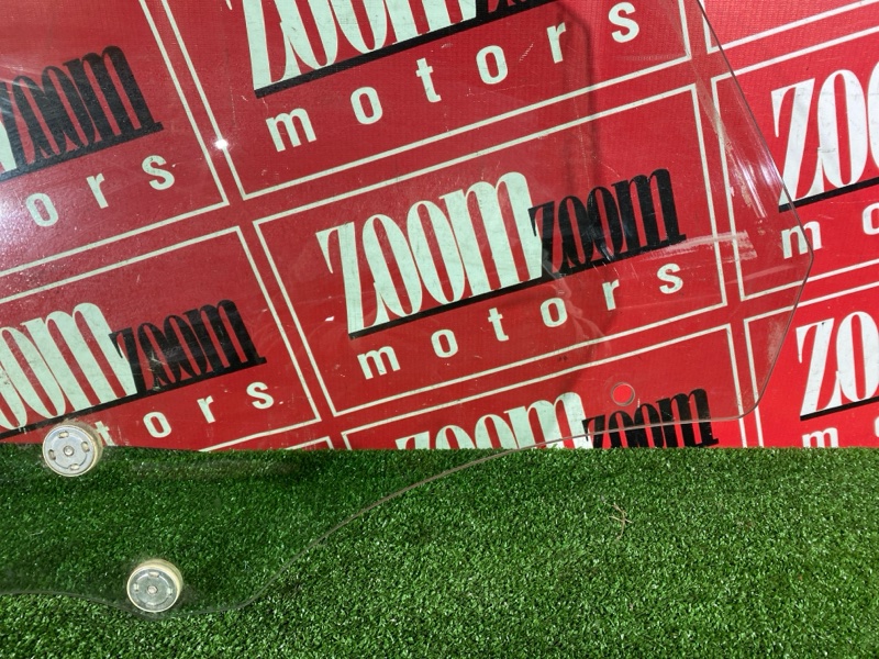 Стекло боковое, 9100 рублей, Красноярск