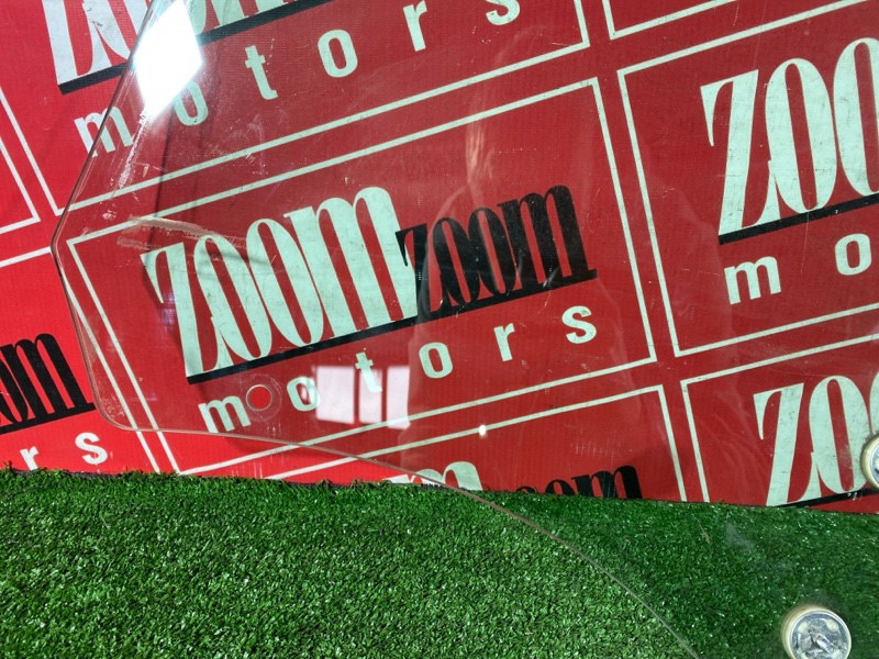 Стекло боковое, 9100 рублей, Красноярск