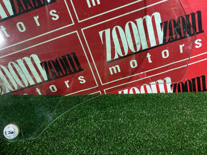 Стекло боковое, 9100 рублей, Красноярск