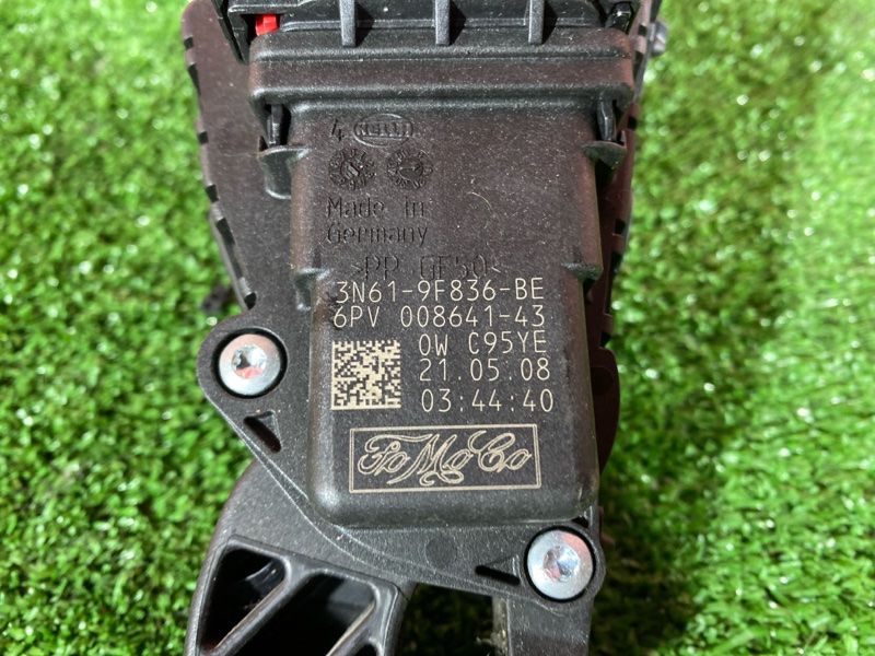 Педаль газа, 800 рублей, Красноярск