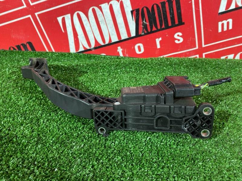 Педаль газа, 800 рублей, Красноярск