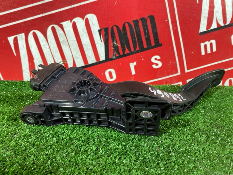 Педаль газа, 500 рублей, Красноярск