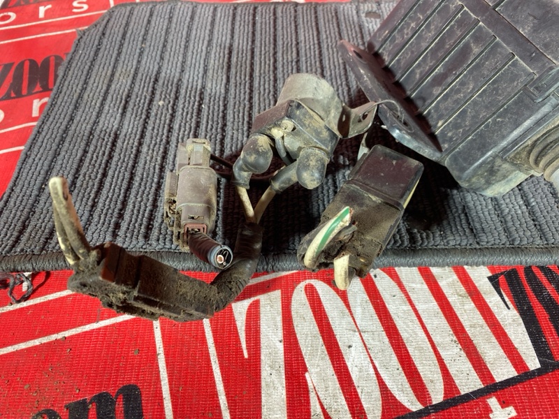 Блок реле и предохранителей, 1900 рублей, Солонцы