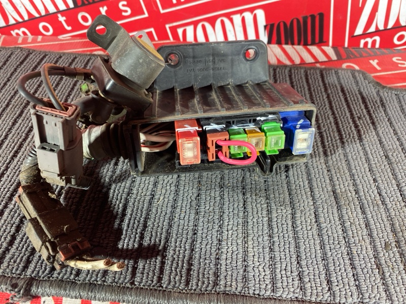 Блок реле и предохранителей, 1900 рублей, Солонцы