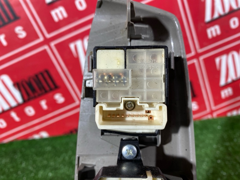 Блок управления стеклоподъемниками, 2700 рублей, Красноярск