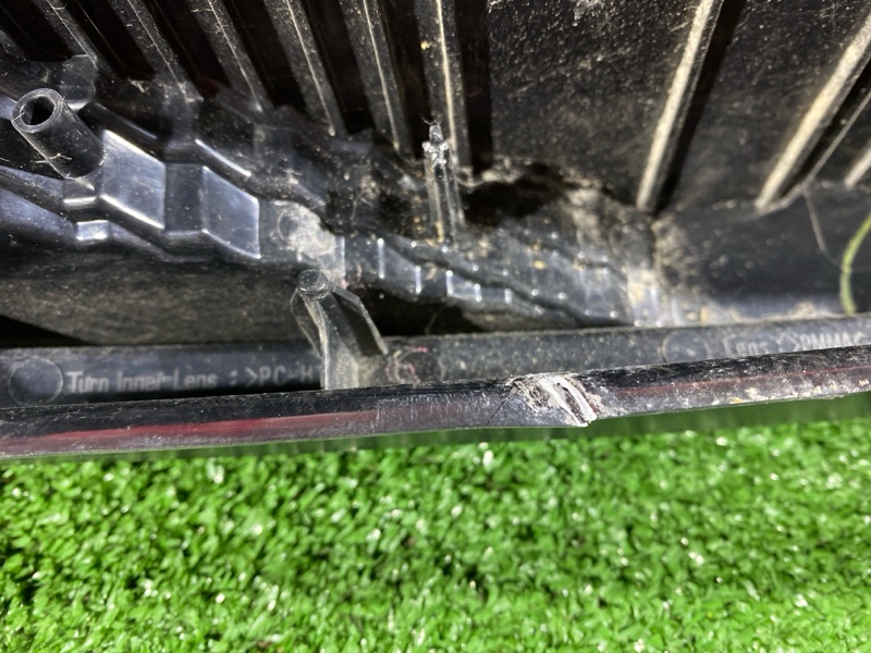 Фонарь (Стоп-сигнал), 1000 рублей, Красноярск