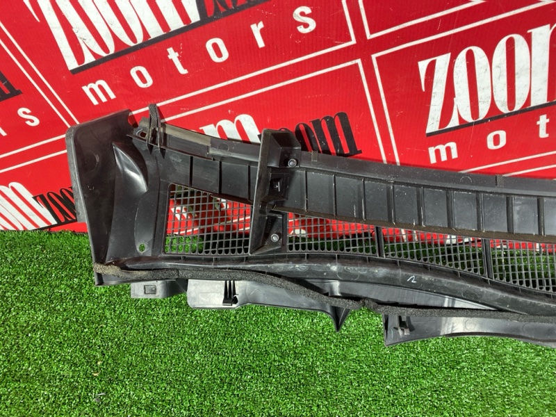 Решетка под лобовое стекло, 1000 рублей, Красноярск