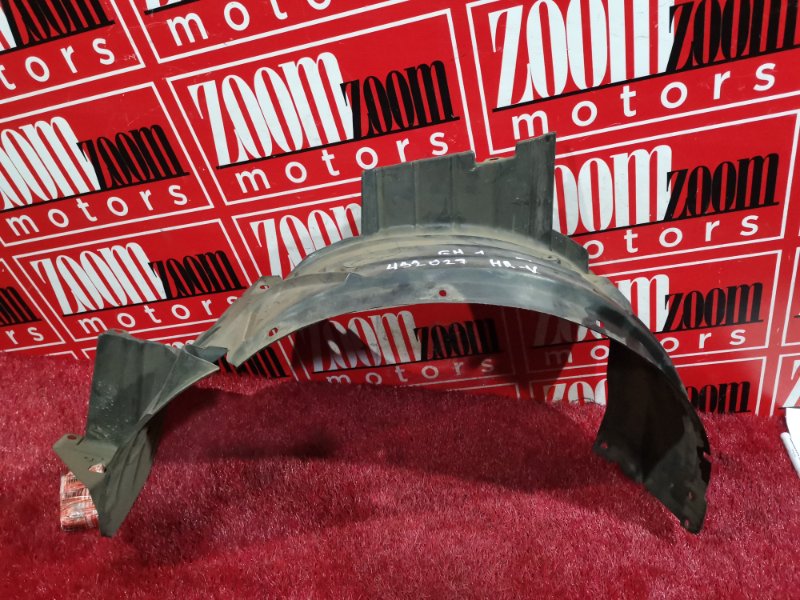 Подкрылок, 300 рублей, Красноярск