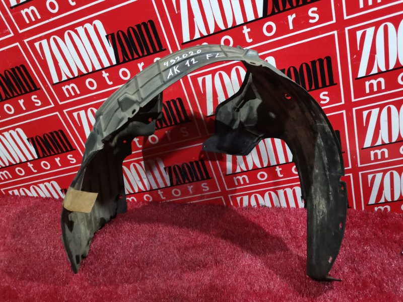 Подкрылок, 600 рублей, Красноярск