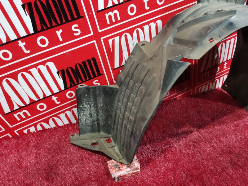 Подкрылок, 300 рублей, Красноярск