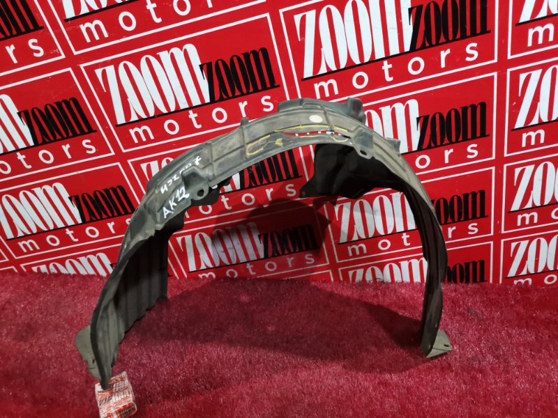 Подкрылок, 600 рублей, Красноярск