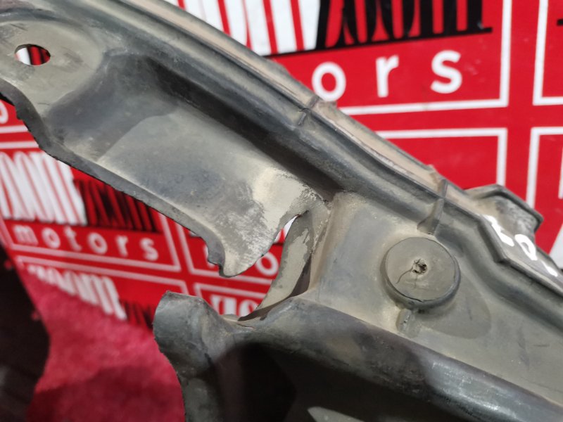 Подкрылок, 600 рублей, Красноярск