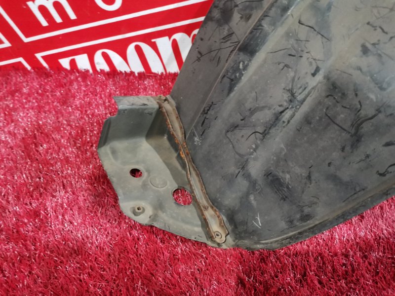 Подкрылок, 600 рублей, Красноярск