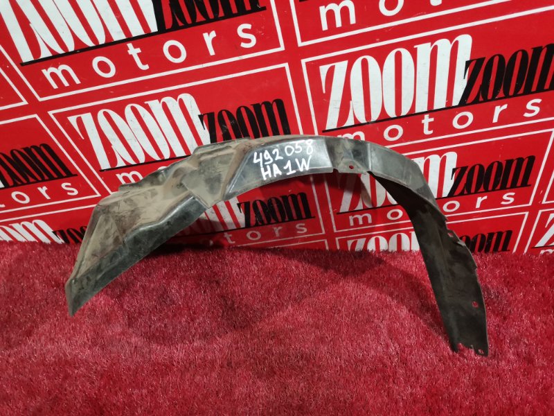 Подкрылок, 1000 рублей, Красноярск