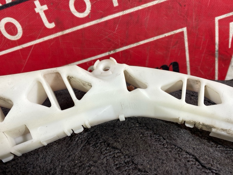 Кронштейн бампера, 500 рублей, Солонцы