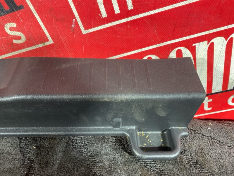 Накладка багажника, 1500 рублей, Солонцы