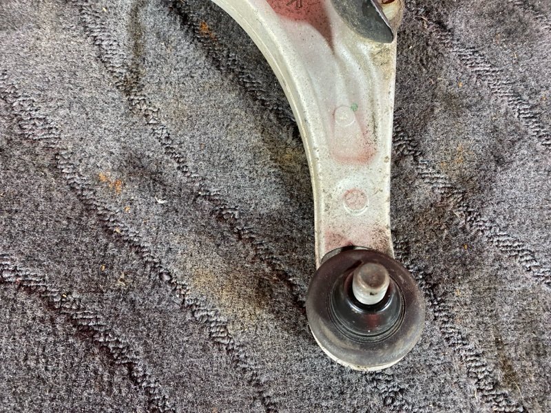 Рычаг подвески верхний, 3700 рублей, Солонцы