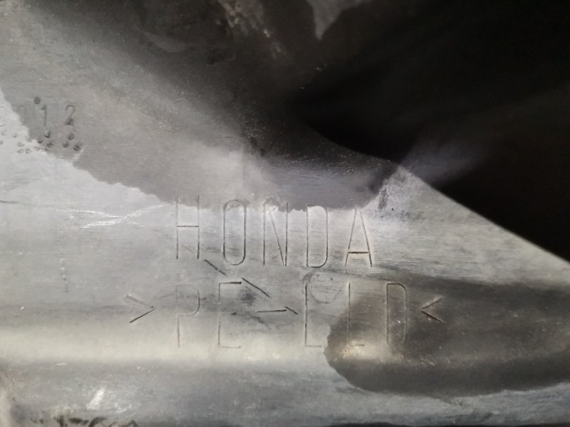 Подкрылок, 300 рублей, Красноярск