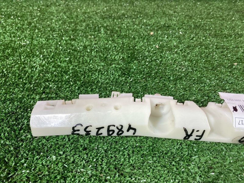 Кронштейн бампера, 1000 рублей, Солонцы