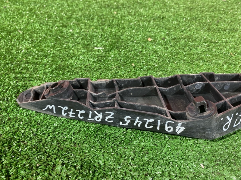 Кронштейн бампера, 1900 рублей, Солонцы