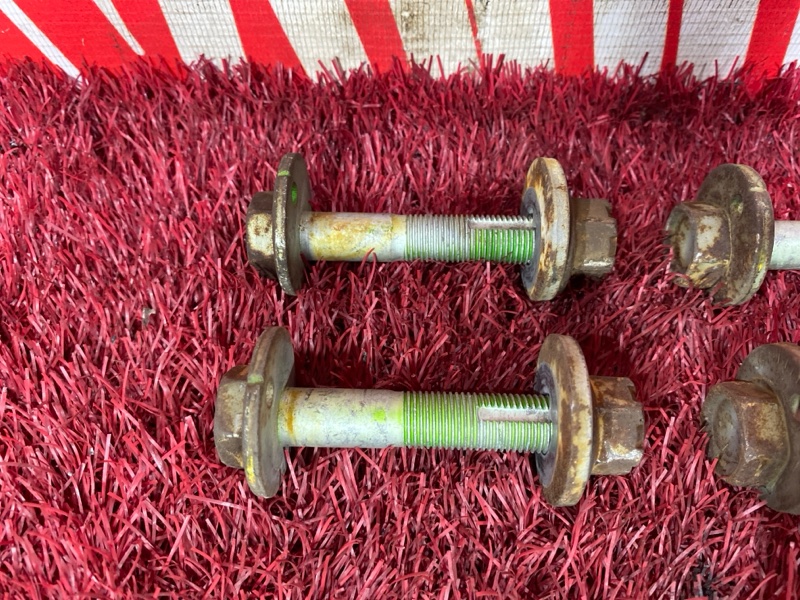 Болт развальный, 1900 рублей, Красноярск