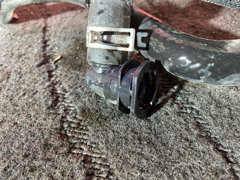 Патрубок радиатора, 1900 рублей, Солонцы