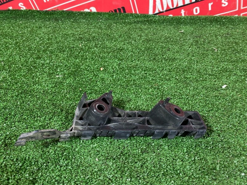 Кронштейн бампера, 1000 рублей, Солонцы