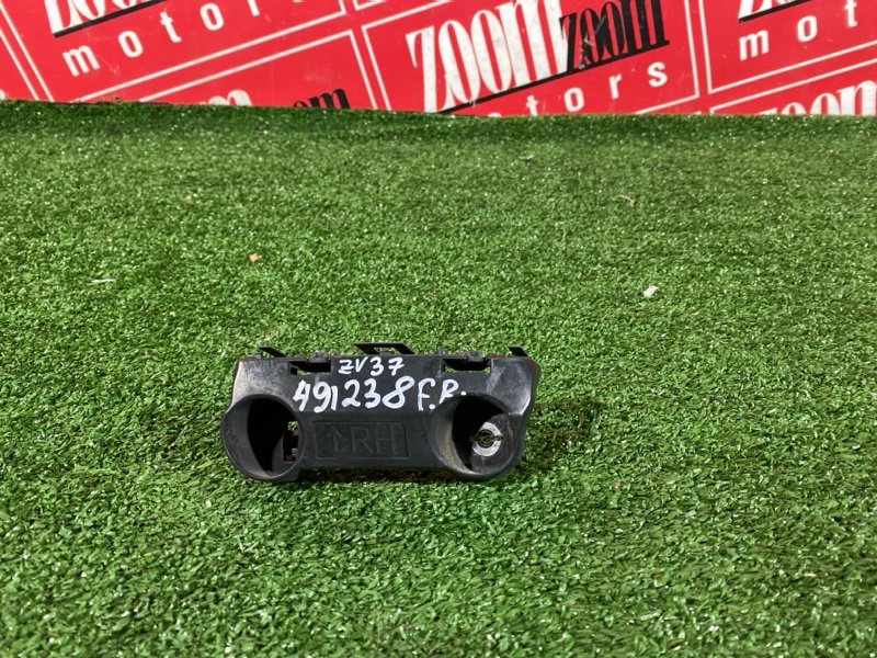 Кронштейн бампера, 1000 рублей, Солонцы