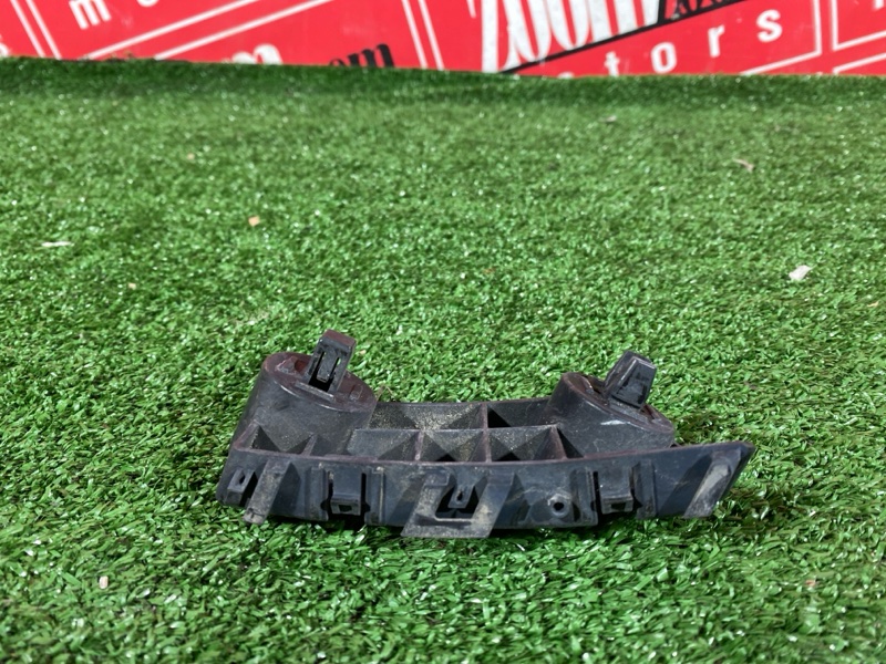 Кронштейн бампера, 1000 рублей, Солонцы