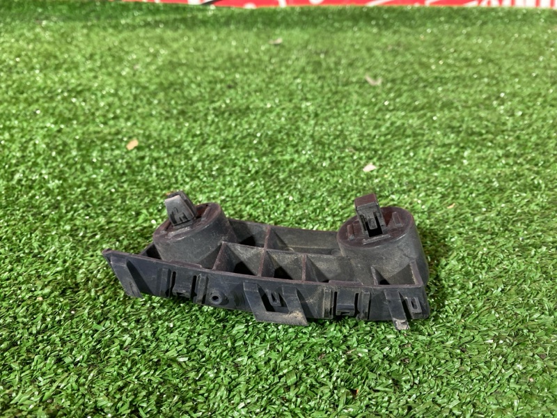 Кронштейн бампера, 1000 рублей, Солонцы