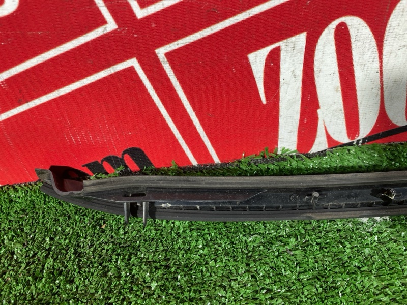 Молдинг лобового стекла, 1800 рублей, Солонцы