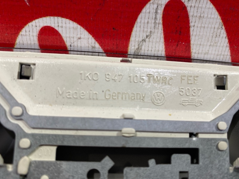 Плафон (подсветка салона), 2000 рублей, Солонцы