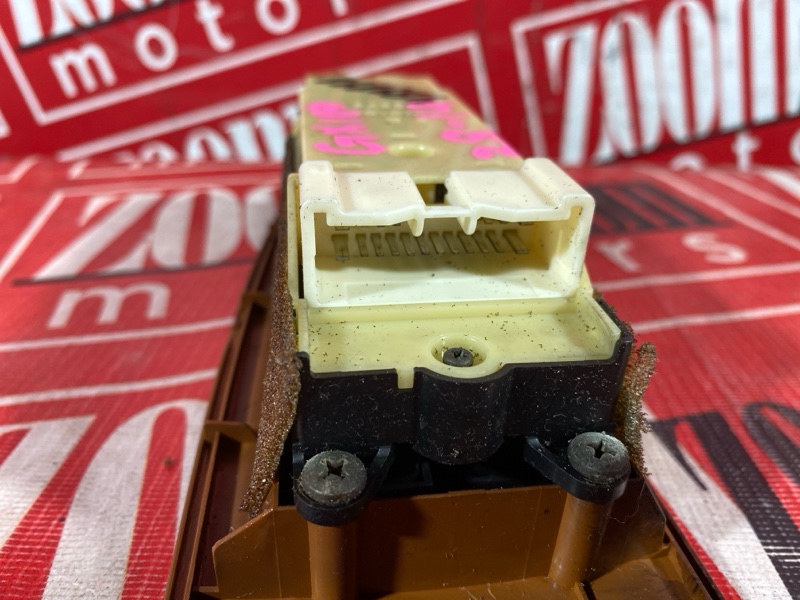 Блок управления стеклоподъемниками, 1000 рублей, Солонцы