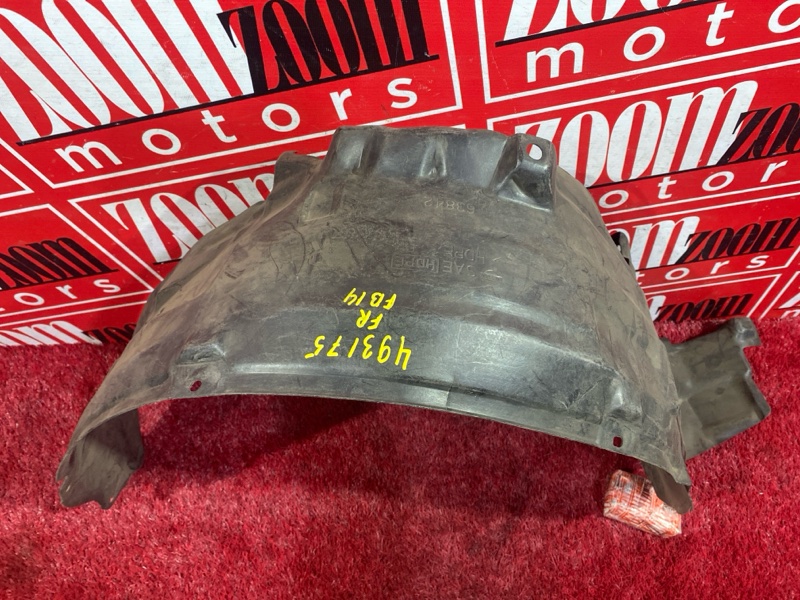 Подкрылок, 400 рублей, Красноярск