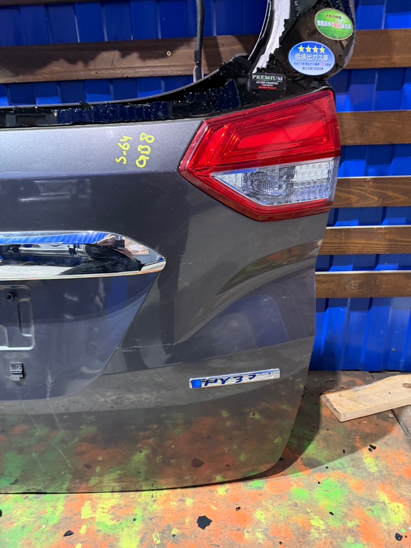 Дверь задняя багажника, 71300 рублей, Красноярск