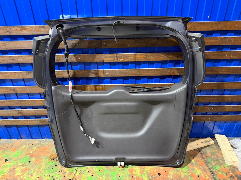 Дверь задняя багажника, 71300 рублей, Красноярск