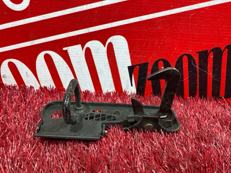 Замок капота, 300 рублей, Солонцы