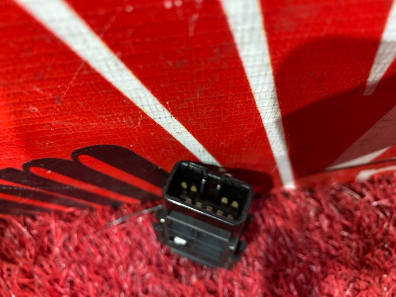 Кнопка включения аварийной сигнализации, 500 рублей, Солонцы