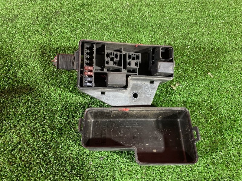 Блок реле и предохранителей, 500 рублей, Солонцы