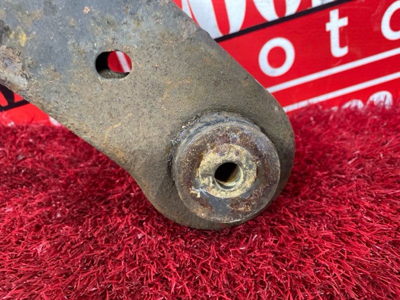 Рычаг подвески верхний, 2100 рублей, Солонцы